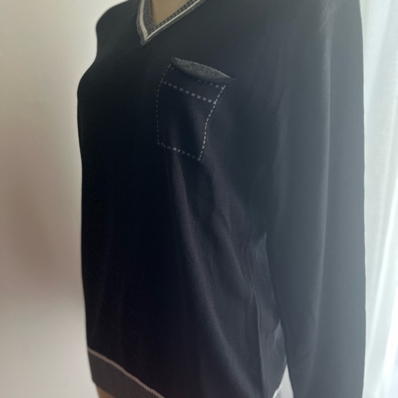 NWT Fabiani sweater, Men, Size L, Black  with small packet on the side - Picture 2 of 7